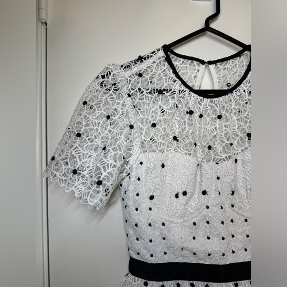 White Black Corset Hibiscus Floral Lace Guipure Tiered Mini Dress Size Small - Picture 3 of 15
